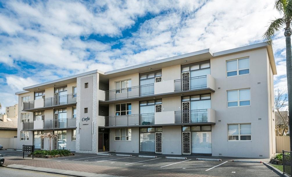 Glenelg Holiday Apartments - Corfu Adelaide Ruang foto