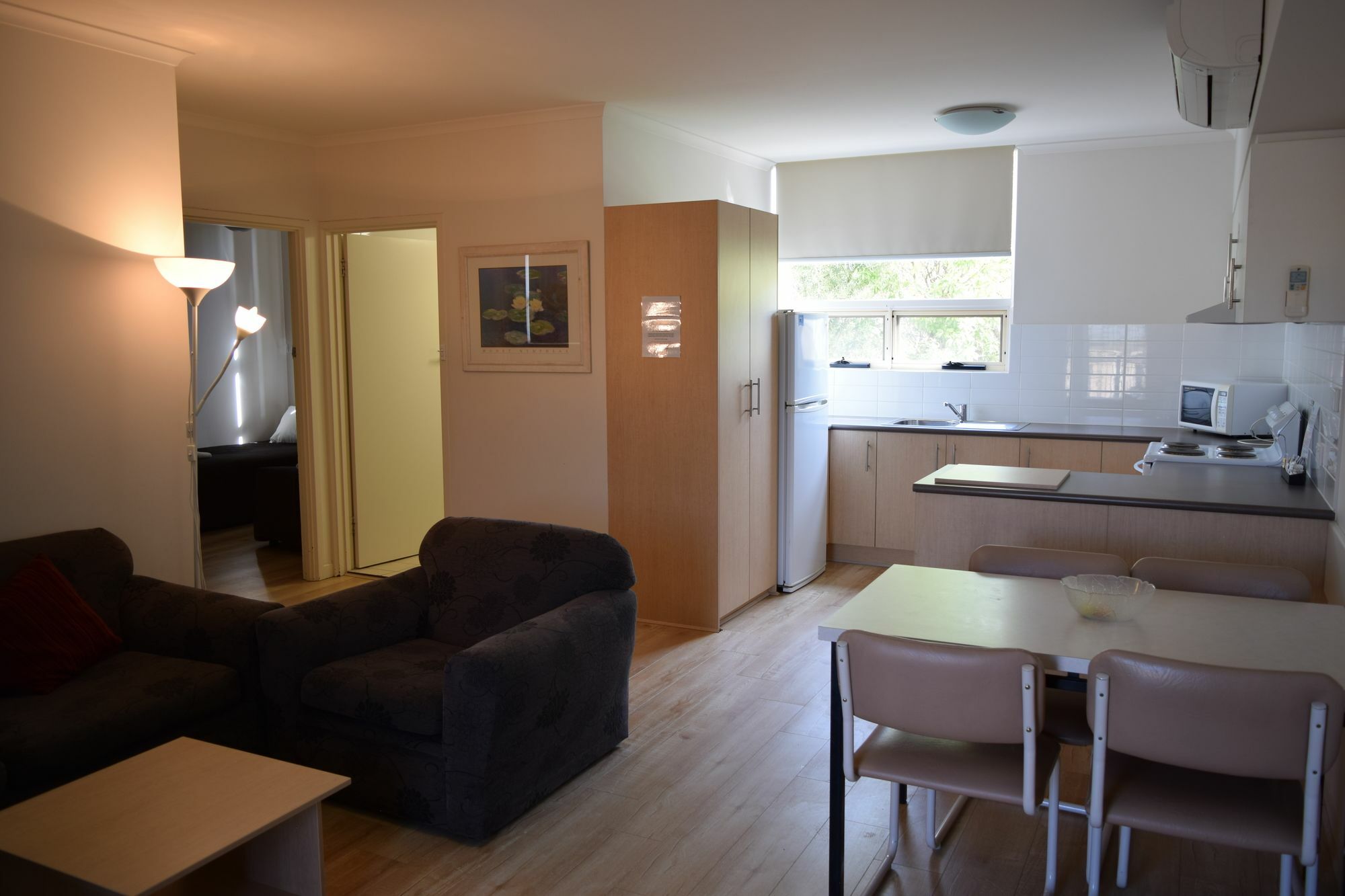 Glenelg Holiday Apartments - Corfu Adelaide Bagian luar foto