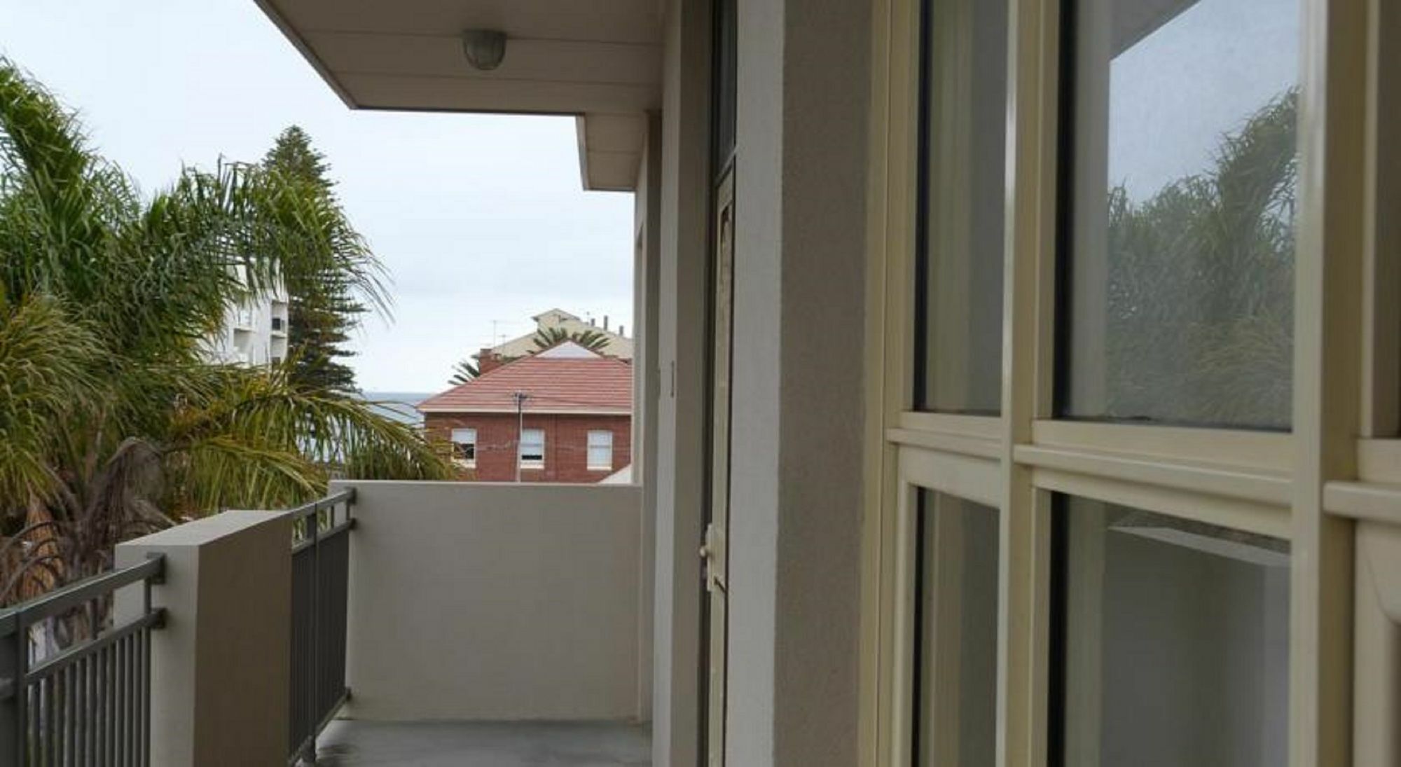 Glenelg Holiday Apartments - Corfu Adelaide Bagian luar foto