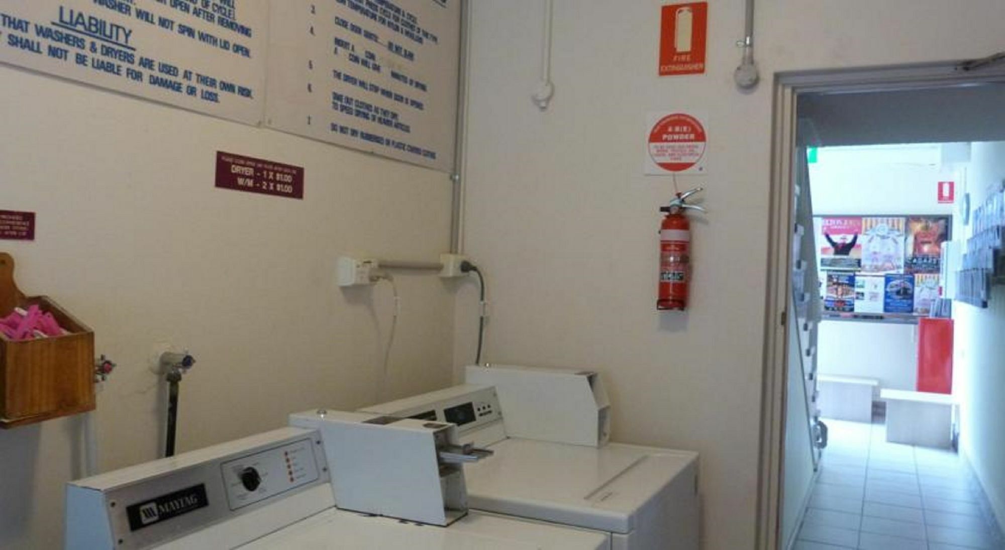 Glenelg Holiday Apartments - Corfu Adelaide Bagian luar foto